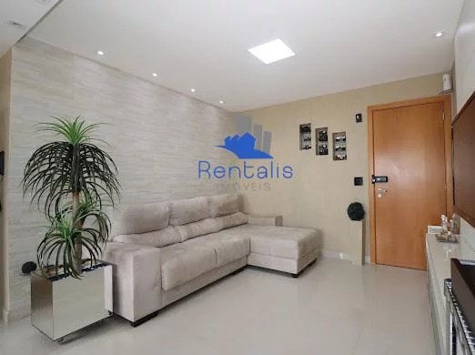 LINDO APARTAMENTO MOBILIADO NA QS 05-1