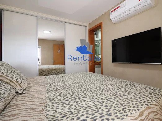 LINDO APARTAMENTO MOBILIADO NA QS 05-15