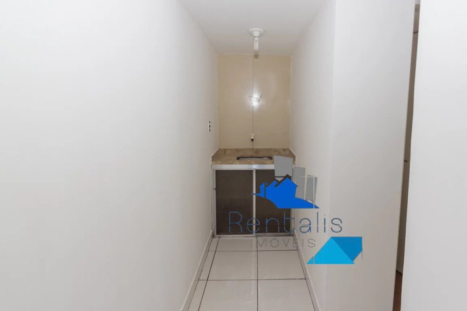 SALA COMERCIAL NO ED. JAMEL CECÍLIO - ASA SUL - SALA 201-5