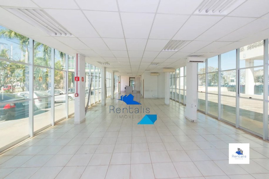 EDIFÍCIO LUIZA - PRÉDIO COMERCIAL NO SETOR BANCÁRIO SUL-4