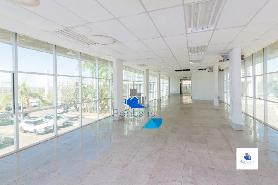 EDIFÍCIO LUIZA - PRÉDIO COMERCIAL NO SETOR BANCÁRIO SUL-10
